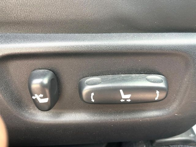 �y�p���[�V�[�g�z�X�C�b�`��ŊȒP�ɃV�[�g�̔��������\!�d��������͂�����܂���!���K�ȃV�[�g�|�W�V�����ɃZ�b�g���āA���K�ȃh���C�u�����y���݂��������B