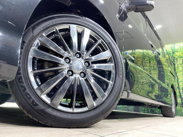 �y����17�C���`�A���~�z�C�[���z�O�ςɃ}�b�`���������A���~�z�C�[���𑕒����Ă���܂��B�e��ЊO�A���~�z�C�[����A�X�^�b�h���X�^�C�����戵�����Ă���܂��B���񂲑��k����������