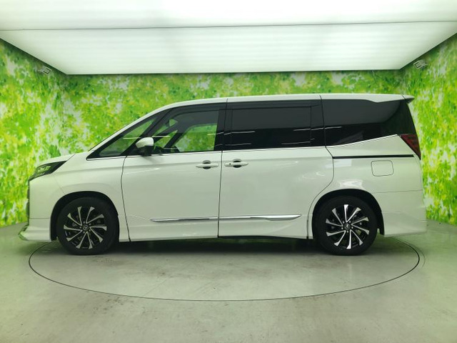 ノア1.8 ハイブリッド S-Z