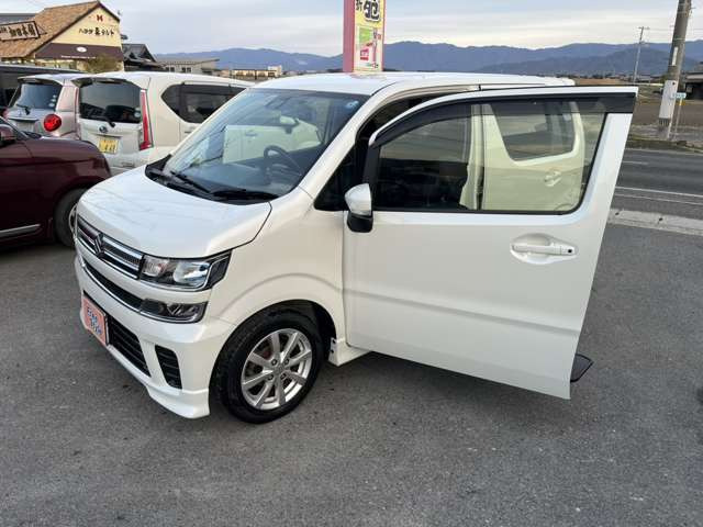 ワゴンRウィズ 昇降シート車 FZ