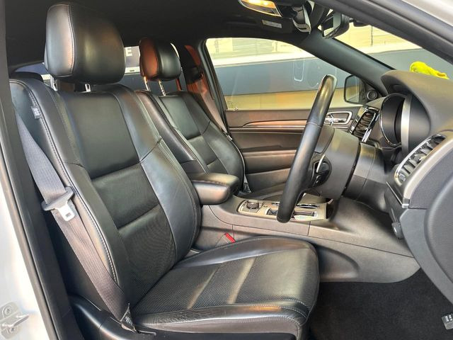 ���V�[�g�̎g�p��:�j��E�ւ�������Ȃ��A�����̒ʂ肫�ꂢ�ȏ�Ԃ��ێ����Ă���܂��B�܂��A�����N���[�j���O�E�R�[�e�B���O�����p�����������܂��B