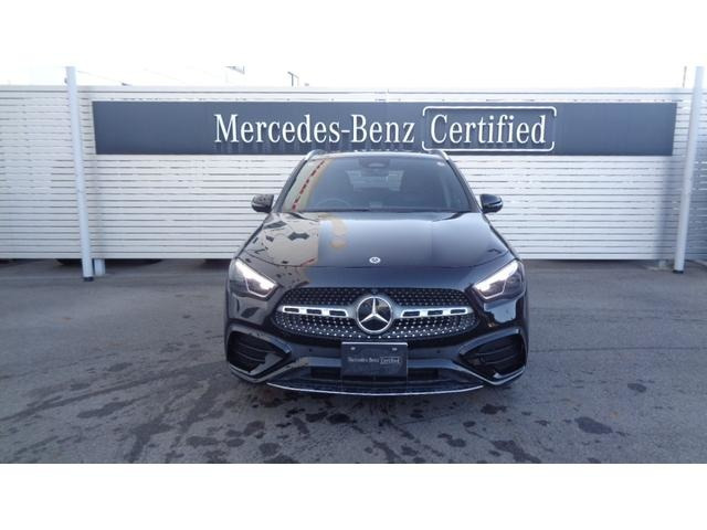 GLAクラスGLA200d 4マチック AMGラインパッケージ 4WD