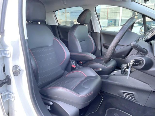 ���V�[�g�̎g�p��:�j��E�ւ�������Ȃ��A�����̒ʂ肫�ꂢ�ȏ�Ԃ��ێ����Ă���܂��B�܂��A�����N���[�j���O�E�R�[�e�B���O�����p�����������܂��B