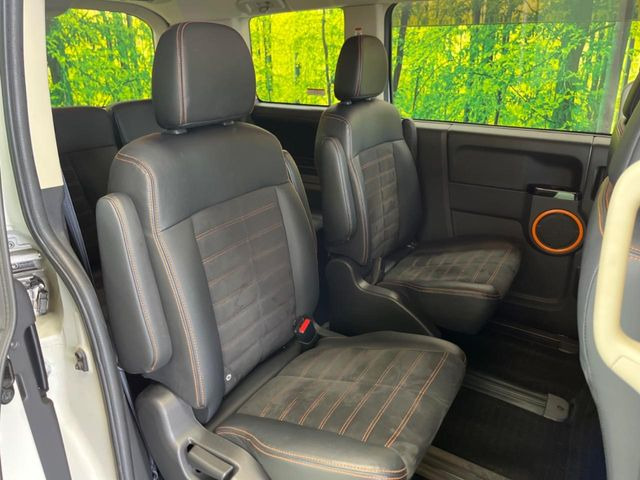 ���ڒ����̓E�H�[�N�X���[�ƂȂ��Ă���܂��B���ڂƎO��ڂ̈ړ�����~�肪�Ƃ��Ă��y�ɂȂ�̂ŁA���~��̍ۂ��X�g���X�������邱�Ƃ͂���܂����