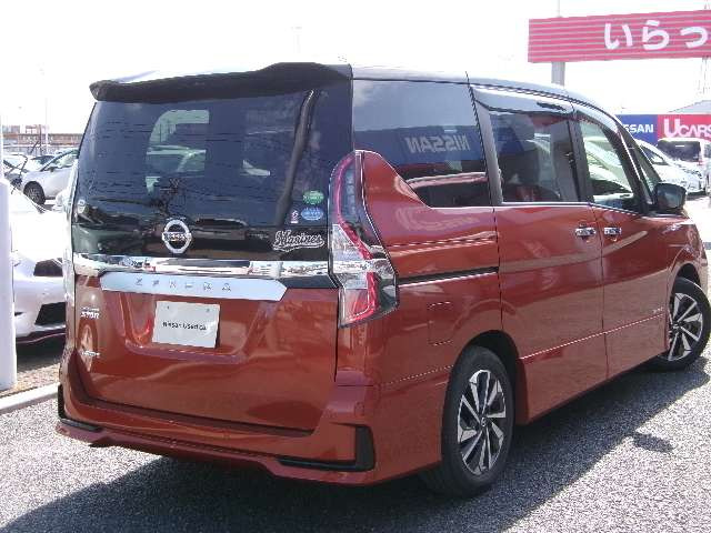 セレナ2.0 ハイウェイスターV