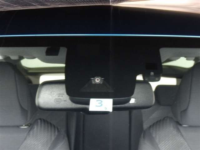 プリウス1.8 A E-Four 4WD