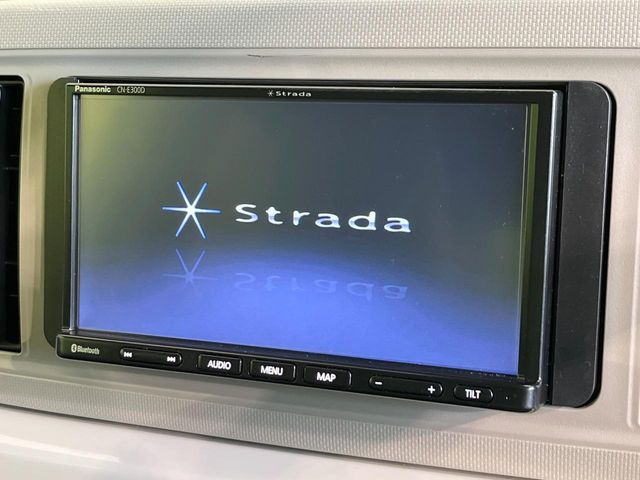 �y�i�r�Q�[�V�����z�g���₷���i�r�ŖړI�n�܂ł�������ē����Ă���܂��B�e��I�[�f�B�I�Đ��@�\���[�����Ă���A���Ԃ̉^�]������Ɋy�����Ȃ�܂�!!