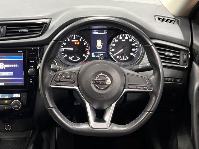 �y�����v�����X�e�A�����O�z�㎿�Ȋv���g�p���邱�ƂŁA��ɂ����������݂ƂĂ��^�]���₷���n���h���ł���