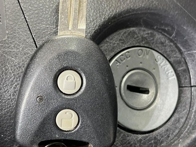 �y�L�[���X�z�������ꂽ�ꏊ����ł��{�^����Ńh�A�̊J���E�{�����ł���̂łƂ��Ă��֗�!�h�A�̌�������ɏ������邱�Ƃ�����܂����