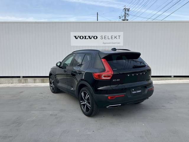 XC40T4 AWD Rデザイン 4WD
