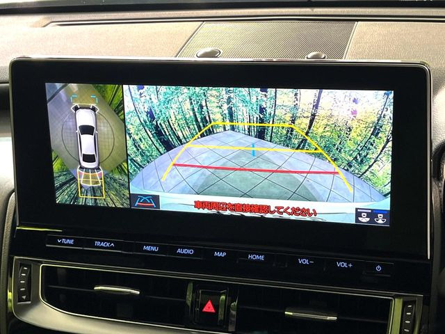 �y�p�m���~�b�N�r���[���j�^�[�z��p�̃J�����ɂ��A�ォ�猩���낵���悤�Ȏ��_��360�x�N���}�̎��͂��m�F���邱�Ƃ��ł��܂������p�������m�F���₷���A�����ꏊ�ł̐؂�Ԃ��⒓�Ԃ��X���[�Y�ɍs���܂��B