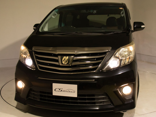 ★HIDヘッドライト★明るさ、視認性抜群!LEDへの換装もお任せください!