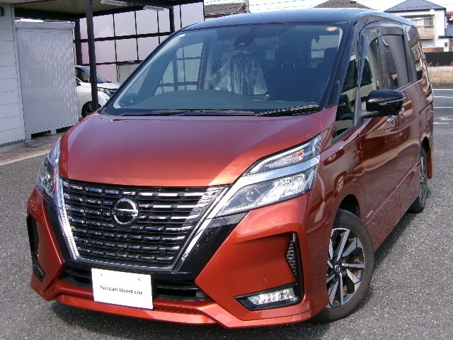 セレナ2.0 ハイウェイスターV