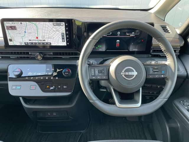 セレナ1.4 e-4ORCE ハイウェイスターV 4WD