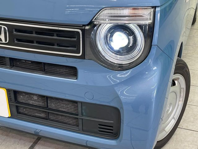 �yLED�w�b�h���C�g�z���V����ԑ��s�����ǍD�Ȏ��E���m�ۂ����S���ĉ^�]�ł��鍂�P�xLED�w�b�h���C�g�𑕔�!�_�����x�������A����d�͂��}�����Ă��܂��B