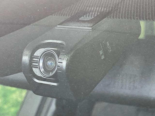 �y�h���C�u���R�[�_�[�z�h���C�u���R�[�_�[����!���s���͂������A������^�]�⎖�̂ɑ��������ہA�f���ŋL�^���A����̃��X�N�ɔ����܂��B���L�^�pSD�J�[�h�͂��q�l�����g�ł��������������K�v������܂��B