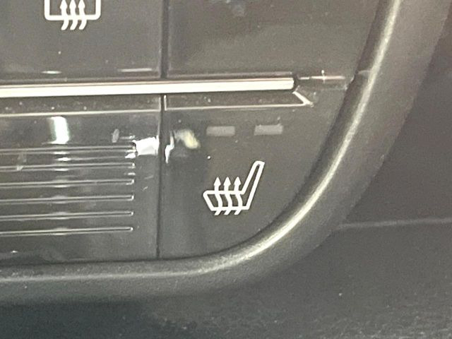 �y�V�[�g�q�[�^�[�z�������ɏd�󂷂�V�[�g�q�[�^�[!�G�A�R����葁�����܂��Ă����̂Ŋ�����̐l�����S�ł��ˁ�G�A�R���̉����͊������邩����A�Ƃ������ɂ����������߂ł��B