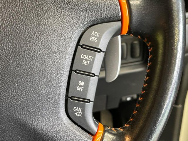 �y�N���[�Y�R���g���[���z�������H�����N���N���s�B�A�N�Z���𗣂��Ă���葬�x�ő��s���ł��A�������^�]���̕��S���y��!�����E�������ȒP�ȃX�C�b�`����Œ����ł��܂��B