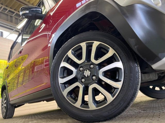 �y����15�C���`�A���~�z�C�[���z�O�ςɃ}�b�`���������A���~�z�C�[���𑕒����Ă���܂��B�e��ЊO�A���~�z�C�[����A�X�^�b�h���X�^�C�����戵�����Ă���܂��B���񂲑��k����������