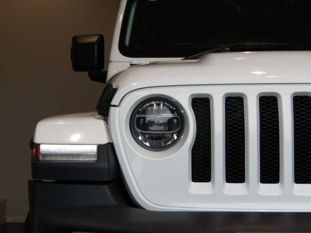 ラングラーアンリミテッド サハラ 4WD