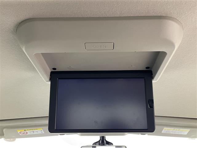 セレナ1.2 e-POWER ハイウェイスターV