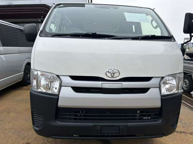 ハイエースバン2.8 DX ロング ディーゼル 4WD