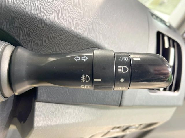 �y�I�[�g���C�g�z����̖��邳�ɉ����Ď����Ńw�b�h���C�g�̓_���E�������ł���@�\�ł�!���C�g�̕t���Y��E�����Y��Ȃǂ������Ȃ�A�J�̓���[���̑��s�����S!�g���l���ʉߎ����֗��ł��ˁ�