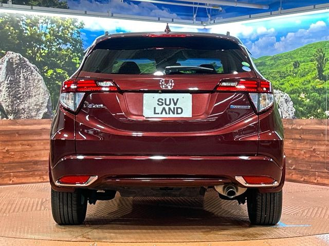 安心の最長10年・走行無制限保証(有償)をご用意。保証内容も充実はもちろん、無料点検&オイル交換や、年中無休の全国・24時間ロードサービスも付帯されておりますのでご安心下さい。