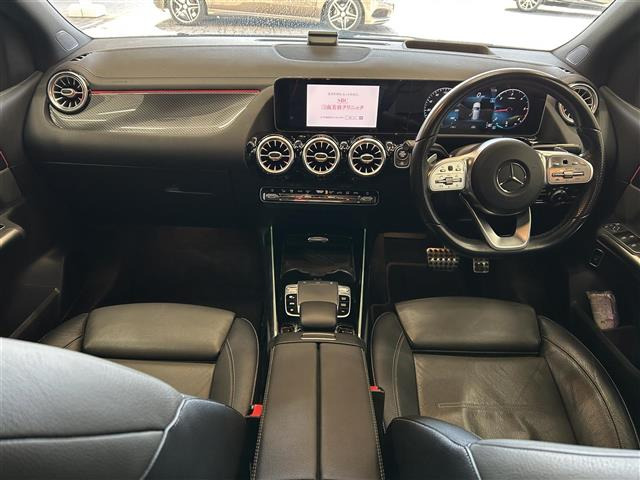 BクラスB200d AMGライン