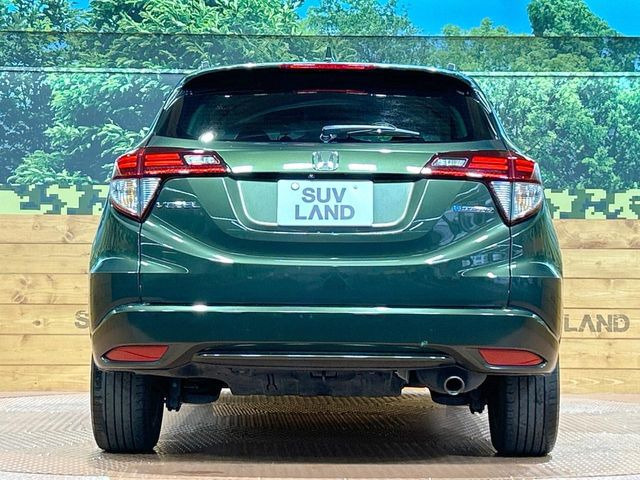 安心の最長10年・走行無制限保証(有償)をご用意。保証内容も充実はもちろん、無料点検&オイル交換や、年中無休の全国・24時間ロードサービスも付帯されておりますのでご安心下さい。