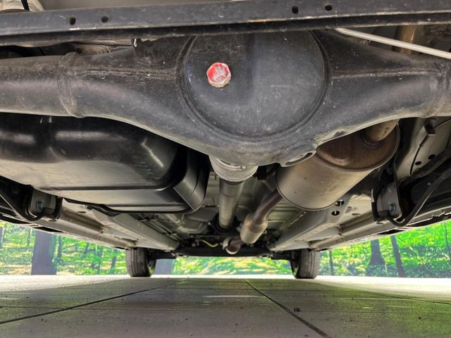 ����肪���ꂢ�Ȃ����ɁA�h�K���H�̎{�H���I�X�X���B�~��n��͂������A���ݕ��ɂ��Z���̕���A��Ń}�����E�E�B���^�[�X�|�[�c���������ɂ��D�]���������Ă���܂��B