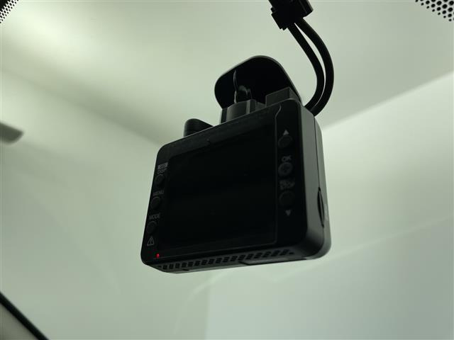 RAV42.0 アドベンチャー 4WD