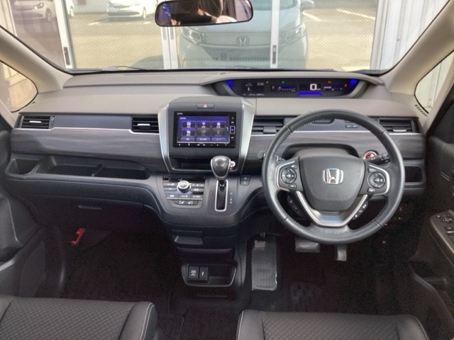 フリード1.5 G ホンダセンシング