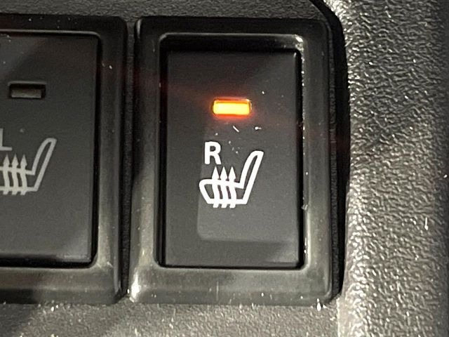 �y�V�[�g�q�[�^�[�z�������ɏd�󂷂�V�[�g�q�[�^�[!�G�A�R����葁�����܂��Ă����̂Ŋ�����̐l�����S�ł��ˁ�G�A�R���̉����͊������邩����A�Ƃ������ɂ����������߂ł��B