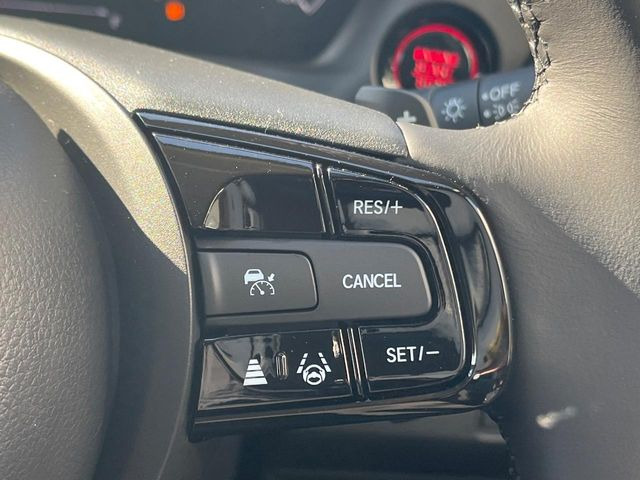 �y�A�_�v�e�B�u�N���[�Y�R���g���[���z�������H�ł̒��������s���y��!!�����ő��x��ۂN���[�Y�R���g���[�����A�Փˌy���V�X�e���ƘA�g���A�O���̎ԗ������m���ĎԊԂ�ۂ悤�ɑ��x���߂��Ă���܂�!!