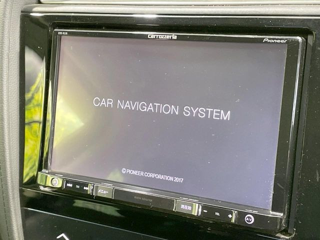 �y�i�r�Q�[�V�����z�g���₷���i�r�ŖړI�n�܂ł�������ē����Ă���܂��B�e��I�[�f�B�I�Đ��@�\���[�����Ă���A���Ԃ̉^�]������Ɋy�����Ȃ�܂�!!