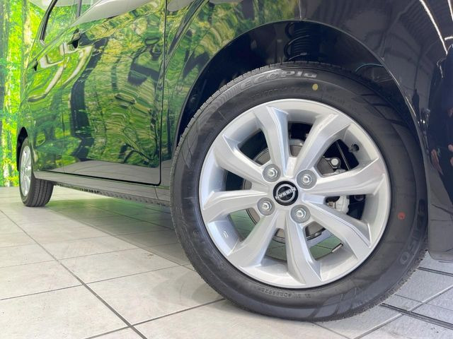 �y����14�C���`�A���~�z�C�[���z�O�ςɃ}�b�`���������A���~�z�C�[���𑕒����Ă���܂��B�e��ЊO�A���~�z�C�[����A�X�^�b�h���X�^�C�����戵�����Ă���܂��B���񂲑��k����������