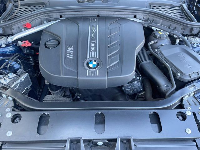 �����X�ł́A�e���[�J�[�̐�p�f�f�e�X�^�[�𓱓��B���Ǝ��i�����e�N�j�J���X�^�b�t���풓���Ă���܂��̂ŁA������̍ۂɂ����S���Ă����p���������܂��B