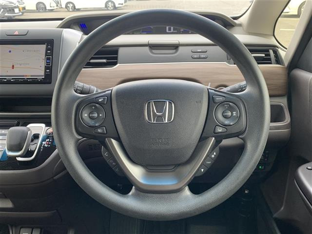 フリード1.5 ハイブリッド G