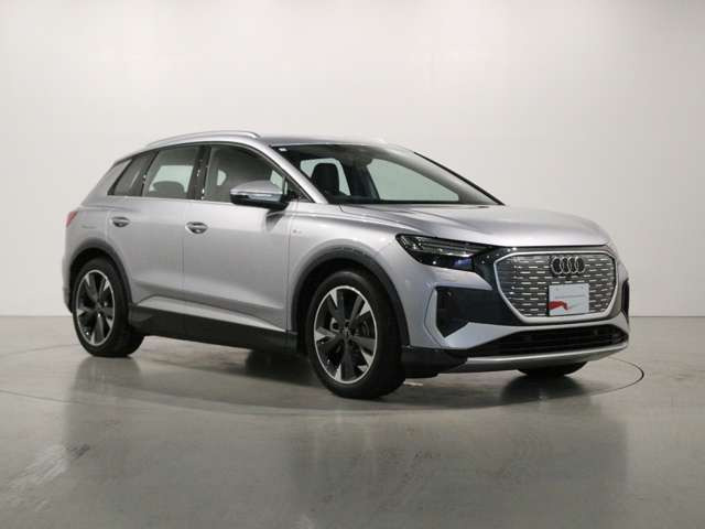 Q4 e-tron45 Sライン