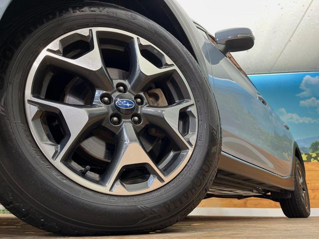 �y�����A���~�z�C�[���z�O�ςɃ}�b�`���������A���~�z�C�[���𑕒����Ă���܂��B�e��ЊO�A���~�z�C�[����A�X�^�b�h���X�^�C�����戵�����Ă���܂��B���񂲑��k����������