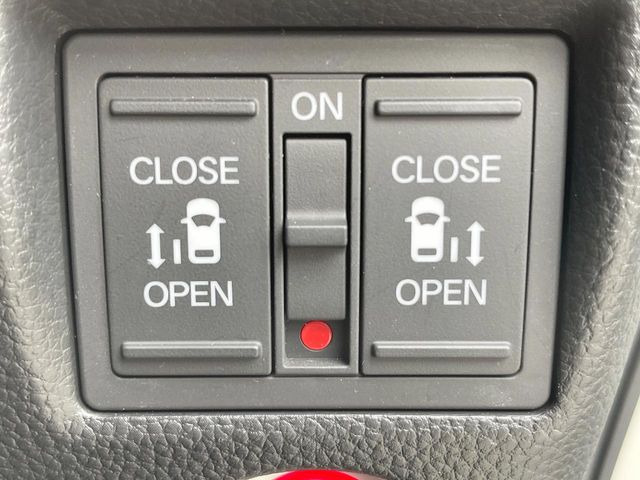 �y�����p���[�X���C�h�h�A�z�X�}�[�g�L�[��^�]�Ȃ̃X�C�b�`�Ō�ȗ����X���C�h�h�A�̊J���\���d��������͂����ăh�A���J����K�v�������A�����Ȃ��q�l�ł��ȒP�ɊJ���߂ł����K�ł���