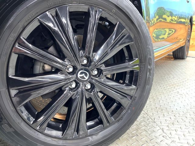 �y����19�C���`�A���~�z�C�[���z�O�ςɃ}�b�`���������A���~�z�C�[���𑕒����Ă���܂��B�e��ЊO�A���~�z�C�[����A�X�^�b�h���X�^�C�����戵�����Ă���܂��B���񂲑��k����������