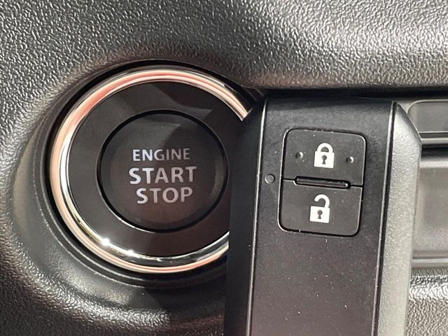 �y�L�[���X�X�^�[�g�V�X�e���z�J�o����|�P�b�g�ɓ��ꂽ�܂܂ł��h�A�̎{���E�������\�ȃX�}�[�g�L�[�𑕔��B�G���W���̃I���E�I�t�����J�M�����o���K�v����������Ƃ��Ă��֗��ł���