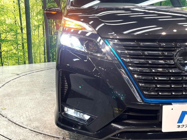 �yLED�w�b�h���C�g�z���V����ԑ��s�����ǍD�Ȏ��E���m�ۂ����S���ĉ^�]�ł��鍂�P�xLED�w�b�h���C�g�𑕔�!�_�����x�������A����d�͂��}�����Ă��܂��B