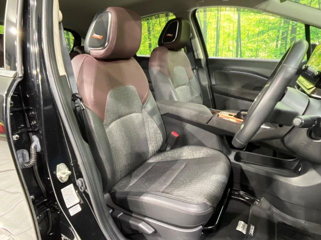 �y�n�[�t���U�[�V�[�g�z�������ƍ���S�n�𗼗������l�C�̃V�[�g���w�ʁE���ʂ̓X�G�[�h���ƂȂ��Ă���A���G��⊊��ɂ����ɗD��Ă��܂��B�C���╞���ɍ��E���ꂸ���K�ɂ���肢�������܂��B