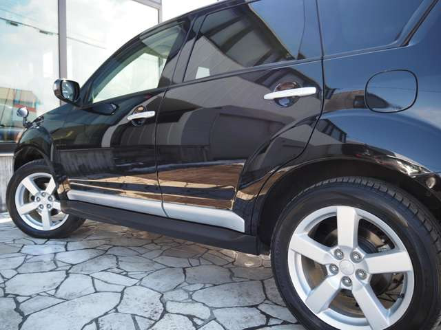 ���X�̃X�}�z�p�y�[�W���������܂���������y���A���₷���ł���!�g�b�v��ʂɃV���[�g�J�b�g��u�����Ƃ��\�ł����A�h���X�͂�����&rArr; http://clover-cars.spcar.jp