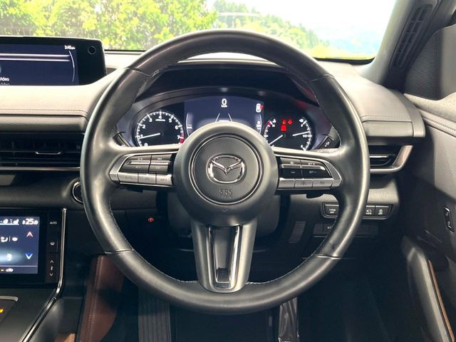 �y�����v�����X�e�A�����O�z�㎿�Ȋv���g�p���邱�ƂŁA��ɂ����������݂ƂĂ��^�]���₷���n���h���ł���