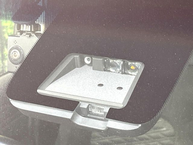 �y�O�He-Assist�z���s���ɑO���̎ԗ�����F�����A�Փ˂������Ȏ��͌x��ƃu���[�L�ŏՓˉ���Ɣ�Q�y�����A�V�X�g�B�����S�Ƀh���C�u�����y���݂��������܂��B