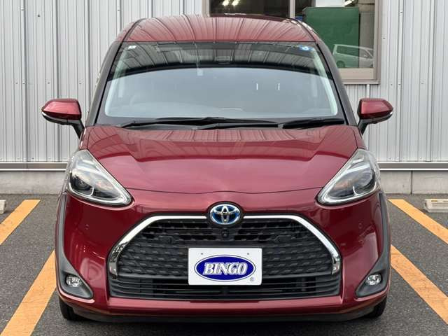 シエンタハイブリッド 1.5 G クエロ